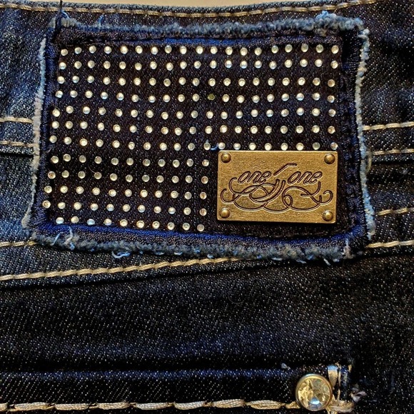 One 5 One Women's Size 14 Plus Jeans Embellished Pockets Dark Wash Flare Leg - Picture 3 of 6